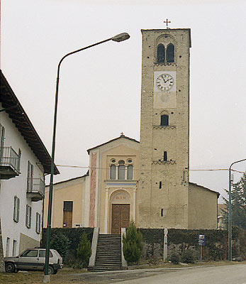 Chiesa monumento nazionale, del sec. XI, dedicata a S. Giovanni Battista